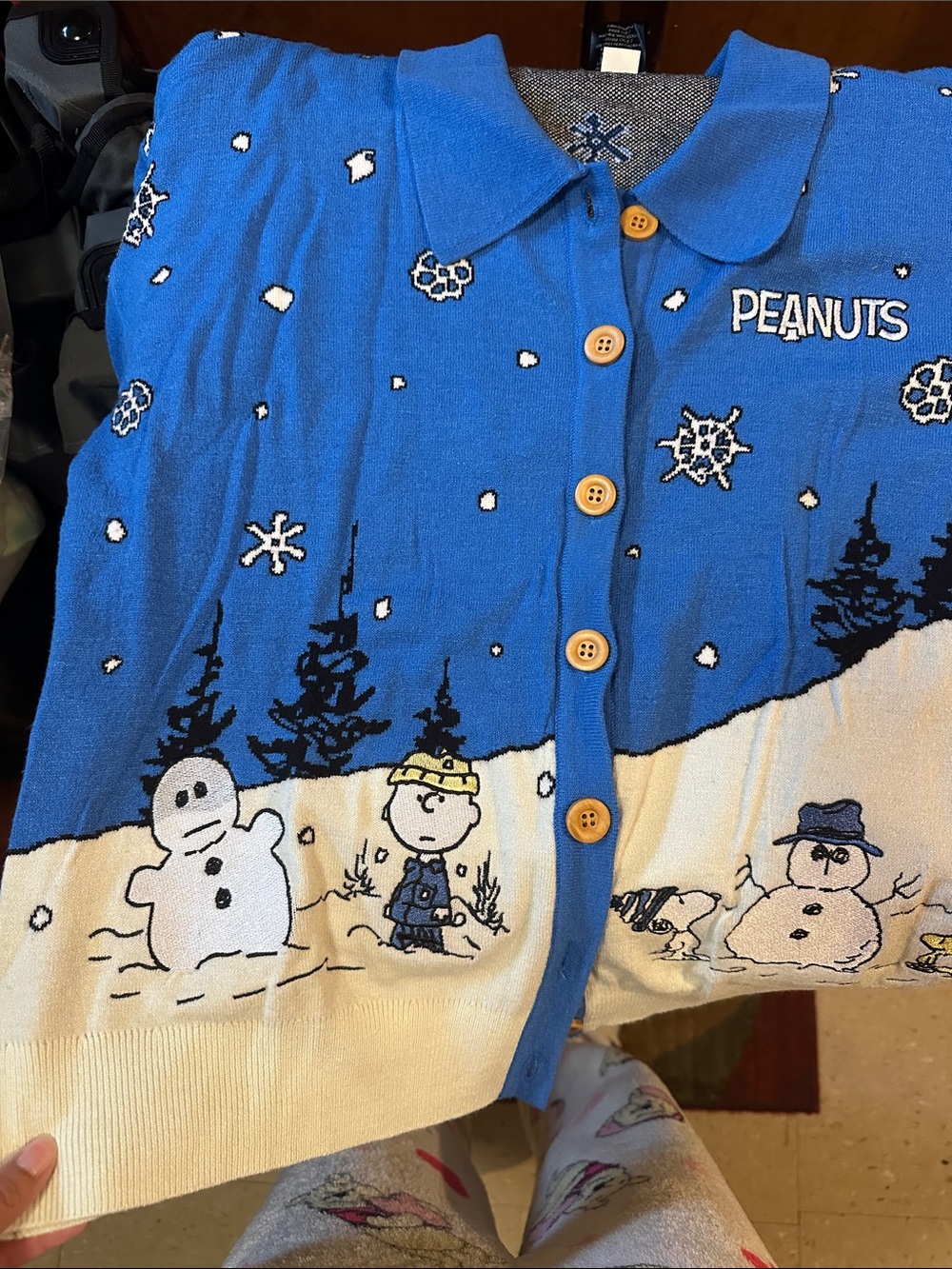 Peanuts Blue and Cream Winter Snow Scene Button-Up Top